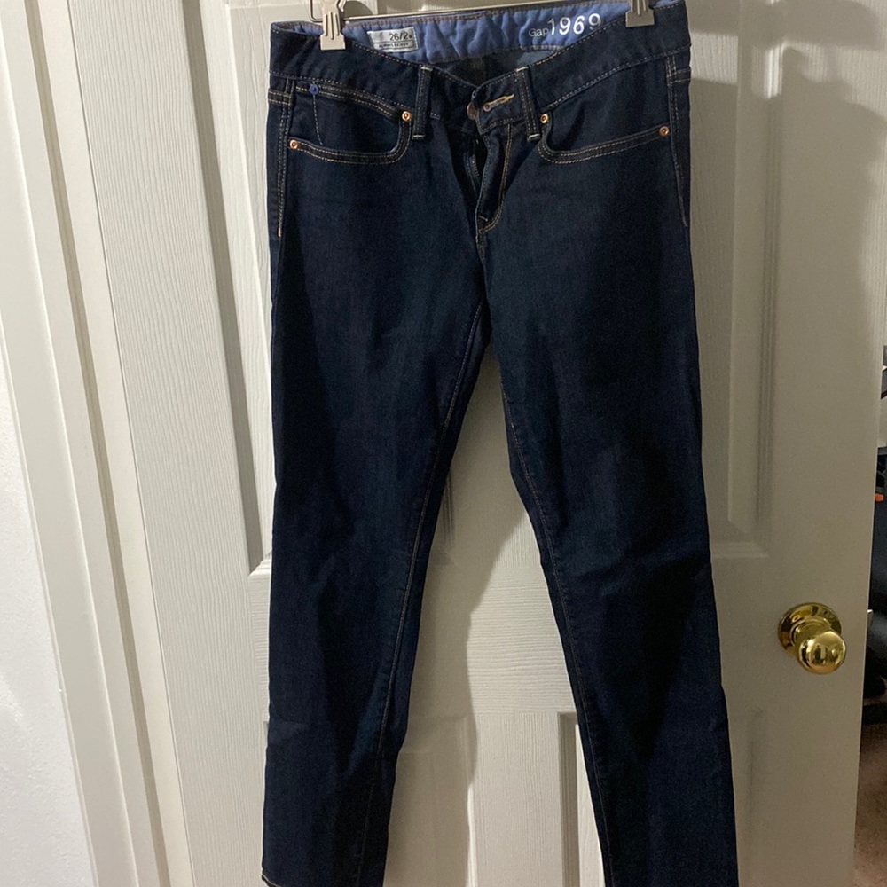 Gap Demi. Women’s demi Size 26